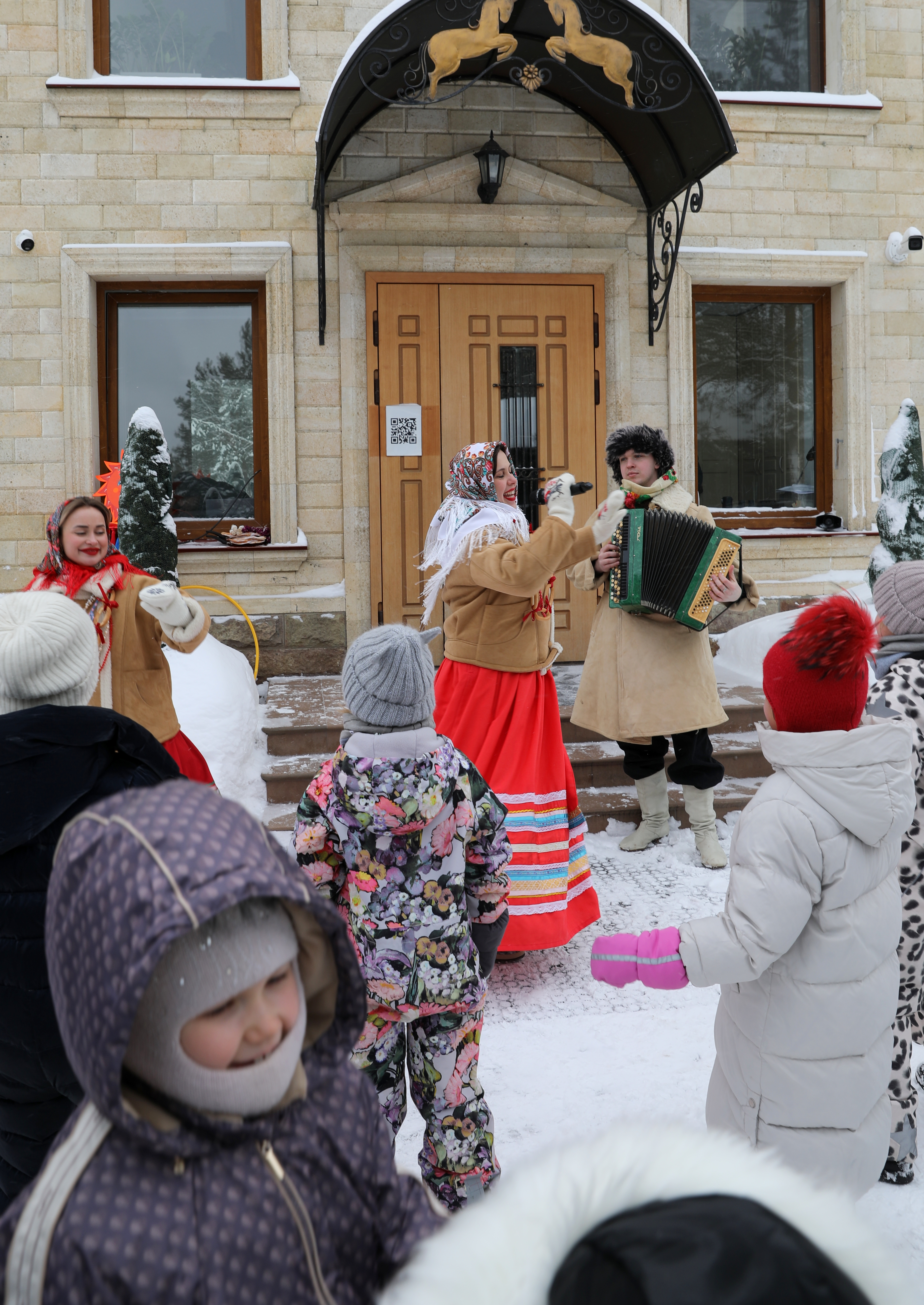 «Широкая масленица» — яркое завершение второго триместра