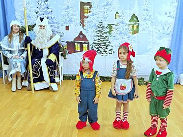 Новогодний утренник в детском саду "МАШенька"