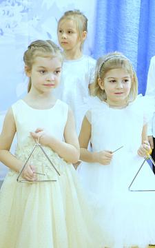 Новогодний утренник в детском саду "МАШенька"