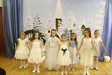 Новогодний утренник в детском саду "МАШенька"