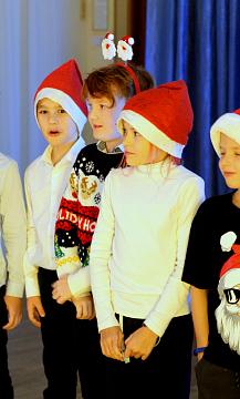 25 декабря — волшебный день Рождества в нашей школе!