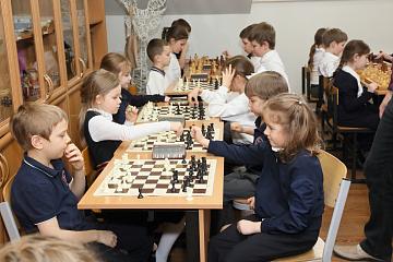 Турнир по быстрым шахматам в нашей школе
