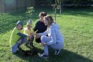 "Пусть всегда будет солнце!"