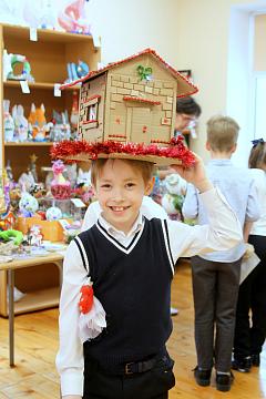 Благотворительная ярмарка в нашей школе