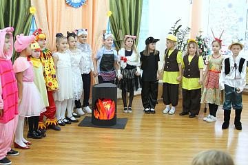 Спектакль по сказке С.Маршака «Кошкин дом»