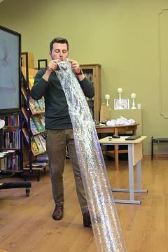 Почему самолёты летают?