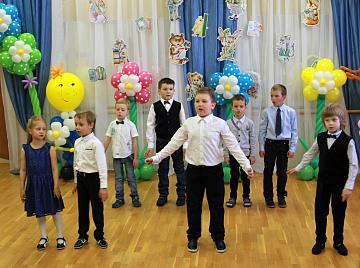 Выпускной бал в МАШеньке.