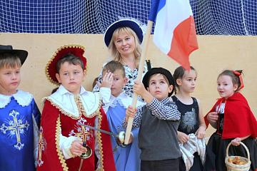 День Мира в "МАШ"