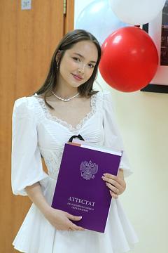 Торжественная церемония вручения аттестатов выпускникам 9-х классов