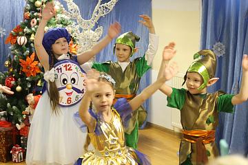 Волшебный и любимый праздник  Новый Год! 