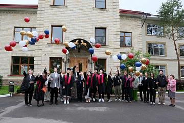 Вручение аттестатов выпускникам 11 класса