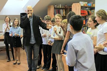 Писатель Валентин Постников