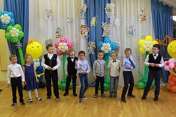 Выпускной бал в МАШеньке.