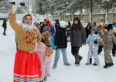 «Широкая масленица» — яркое завершение второго триместра
