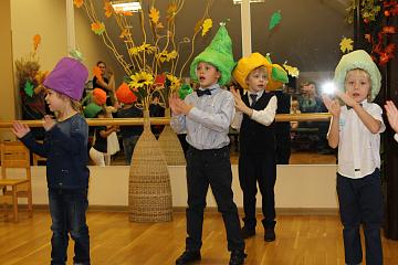 Праздник «Прощание с осенью»