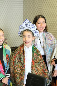 «Коляда, Коляда! Отворяйте ворота...»