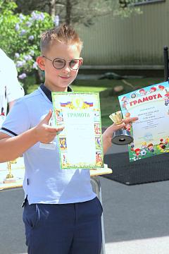 Общешкольная линейка