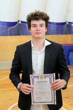 Торжественная линейка: итоги и достижения