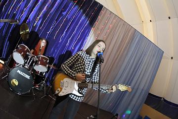 Благотворительная ярмарка в МАШ