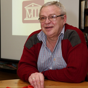 В хоккей играют настоящие мужчины…