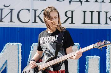Нашей школе 10 лет