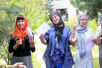 В атмосфере таинственного Востока отметили конец учебного года педагоги МАШ.