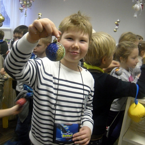 Фабрика елочных игрушек