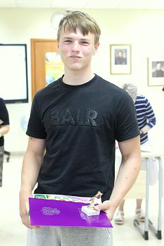 Торжественная церемония вручения аттестатов выпускникам 9-х классов