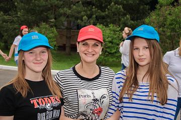 Нашей школе 10 лет