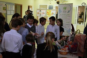 Волонтеры - в помощь детям