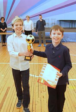 Торжественное награждение учащихся 