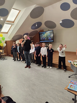 Встреча с писателем в начальной школе