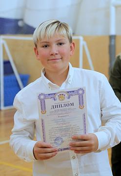 Торжественная линейка: итоги и достижения