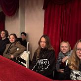 Литература на сцене: учащиеся 8 «Б» класса посетили спектакль «Капитанская дочка»