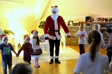 25 декабря — волшебный день Рождества в нашей школе!