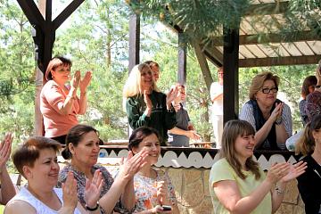 В атмосфере таинственного Востока отметили конец учебного года педагоги МАШ.