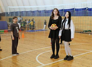 Ученики в роли учителей: День самоуправления в школе