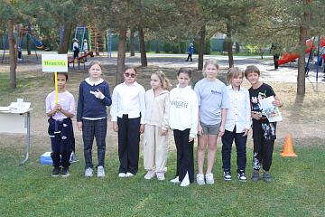 Осенний квест:  команды в борьбе за знания ПДД и сладкие призы!