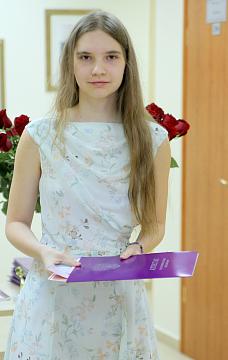 Торжественная церемония вручения аттестатов выпускникам 9-х классов