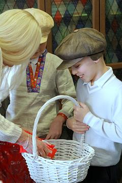 «Коляда, Коляда! Отворяйте ворота...»