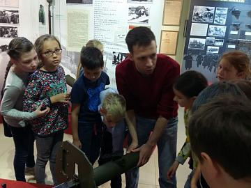 Экскурсия в музей Отечественной военной истории в деревне Падиково. 