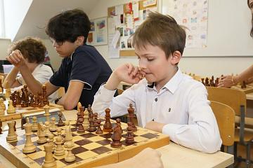 Турнир по быстрым шахматам в нашей школе
