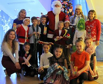 25 декабря — волшебный день Рождества в нашей школе!