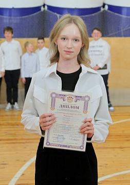 Торжественная линейка: итоги и достижения