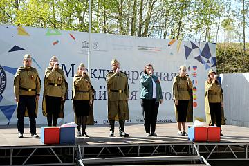 Митинг, посвящённый 80-летию 