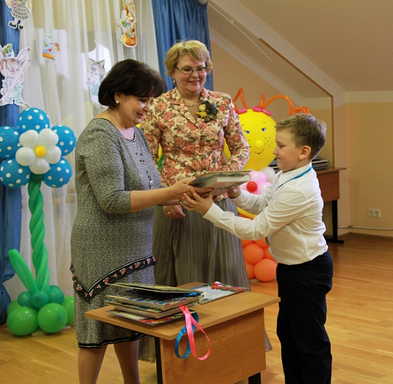 Выпускной бал в МАШеньке.