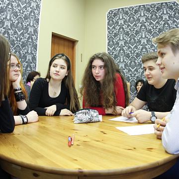"Что? Где? Когда?" в "МАШ"