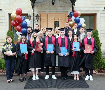 Вручение аттестатов выпускникам 11 класса
