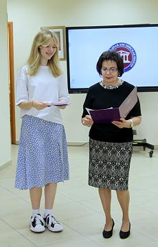 Торжественная церемония вручения аттестатов выпускникам 9-х классов