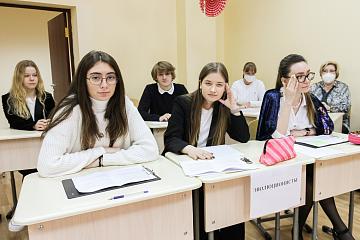 Дебаты о происхождении человека в 11 классе